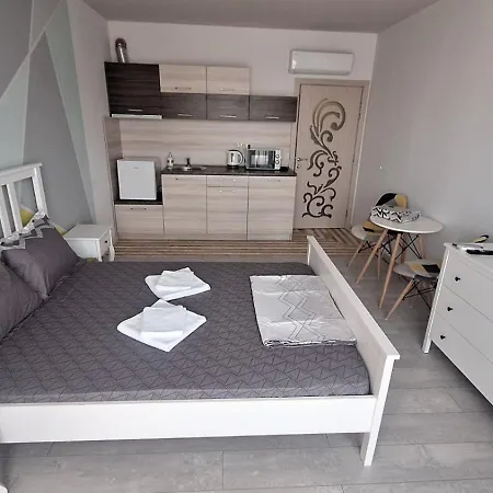 דירה Beachfront One Bedroom Diamond Sarafovo студио в Diamond сарафово בורגאס
