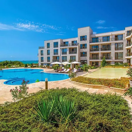 Beachfront One Bedroom Diamond Sarafovo студио в Diamond сарафово Apartman *