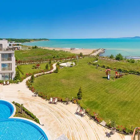 Beachfront One Bedroom Diamond Sarafovo студио в Diamond сарафово Burgasz