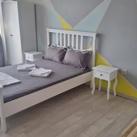 아파트 Beachfront One Bedroom Diamond Sarafovo студио в Diamond сарафово