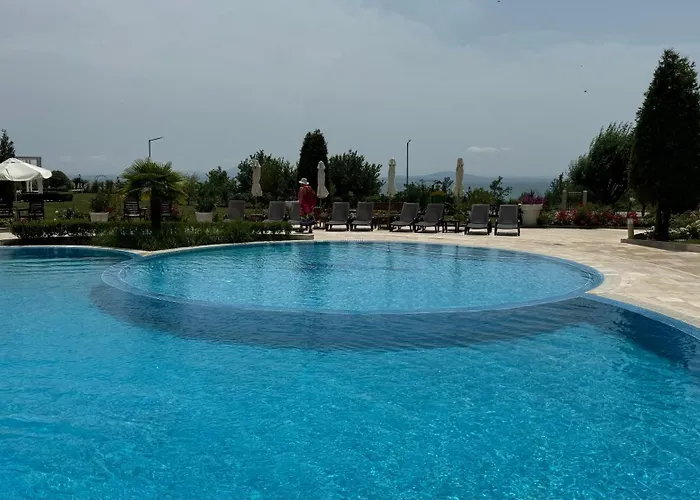 Beachfront One Bedroom Diamond Sarafovo студио в Diamond сарафово * Бургас